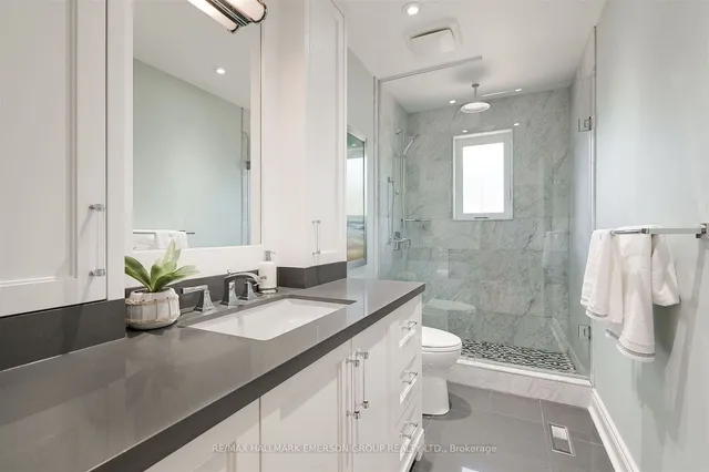 Additional image 23 of 388 Broadway Ave