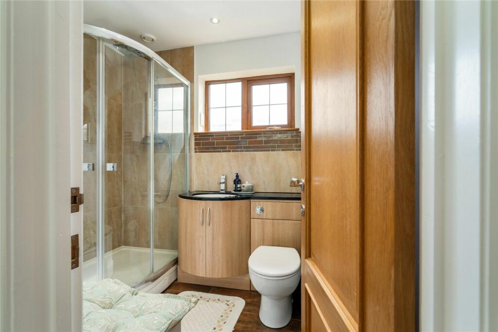 Additional image 16 of Southfields Road, Woldingham, CR3