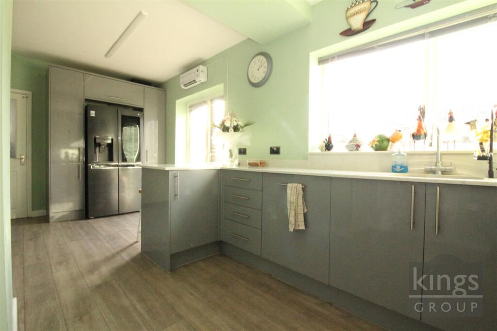 Additional image 10 of Great Plumtree, Harlow