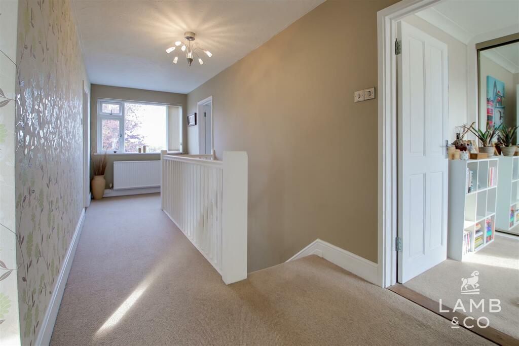 Additional image 5 of Queensway, Holland-On-Sea