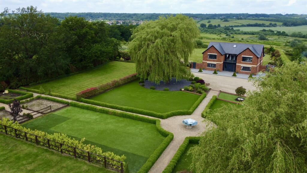 Additional image 29 of Coopersale Lane, Theydon Bois