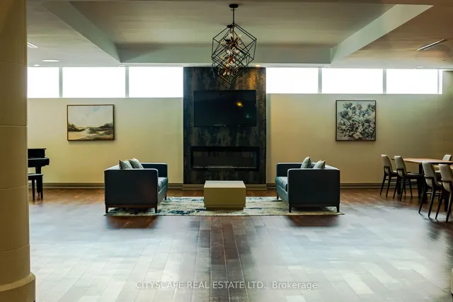 Additional image 16 of 61 Town Ctre Unit 2006