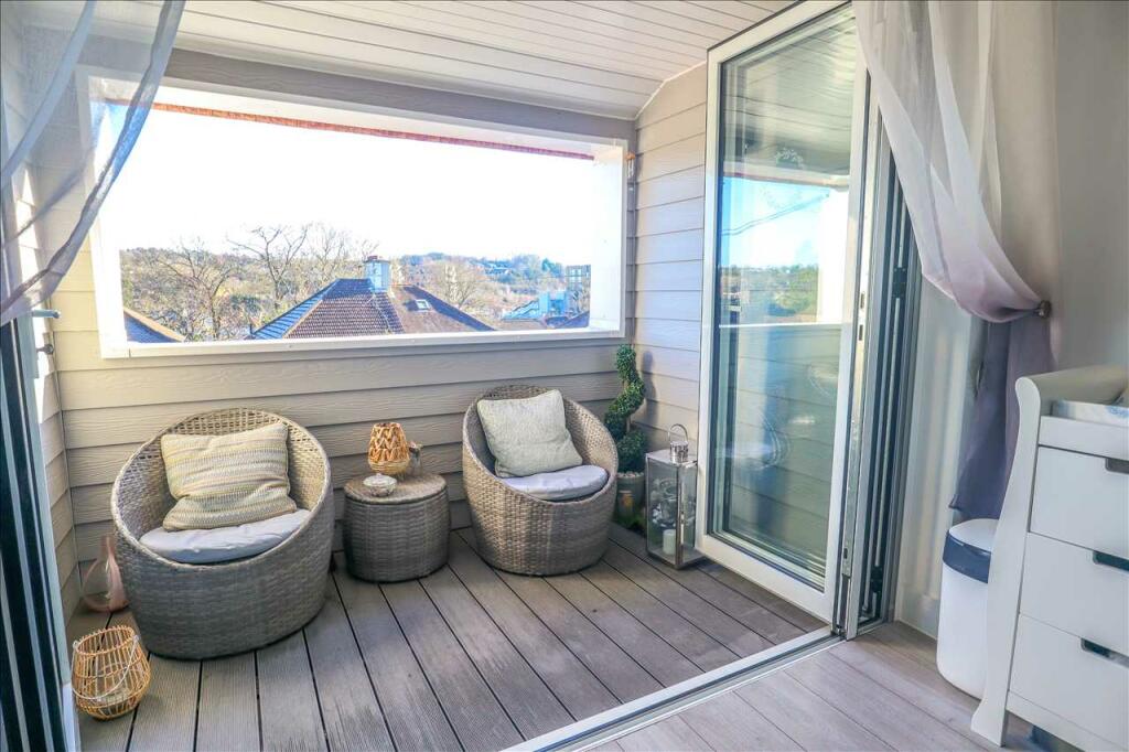 Additional image 3 of South Drive