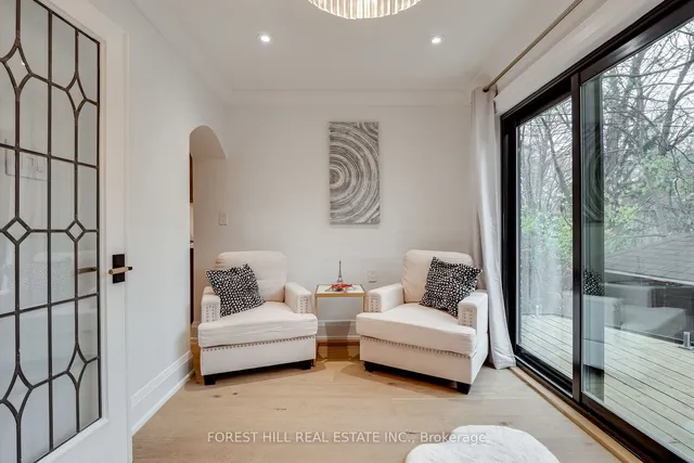 Additional image 20 of 293 Chaplin Cres