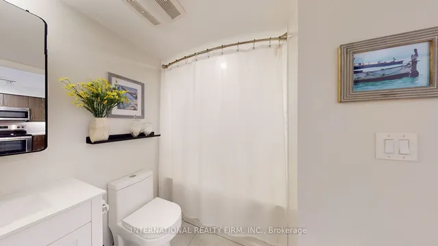 Additional image 13 of 812 Lansdowne Ave Unit 322