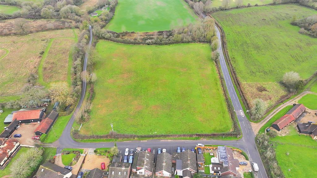 Additional image 3 of Mole Hill Green Road, Willows Green, Braintree