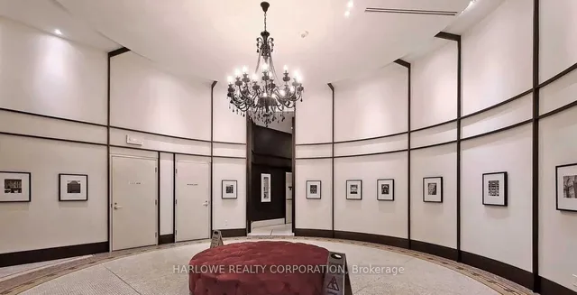 Additional image 11 of 197 Yonge St Unit 1514
