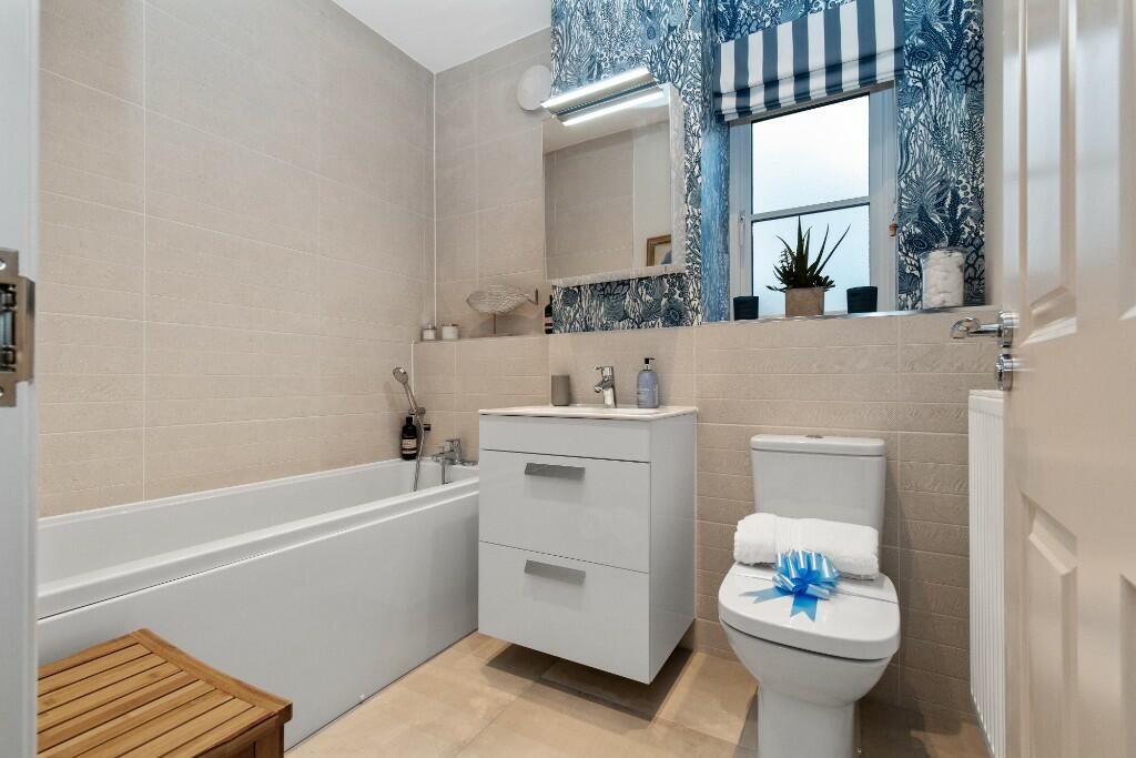 Additional image 15 of River Reach,
Mistley,
Manningtree,
Essex,
CO11 2FL