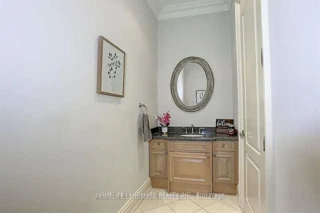 Additional image 15 of 34 Moccasin Tr