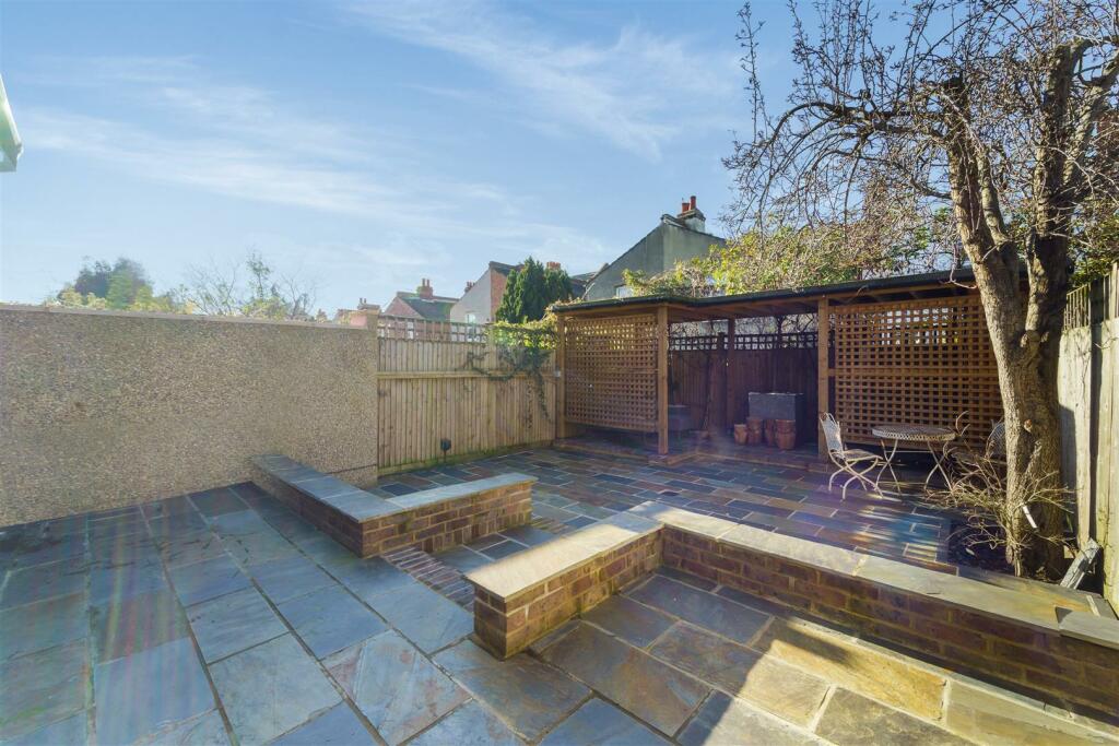 Additional image 19 of Thirsk Road, Mitcham