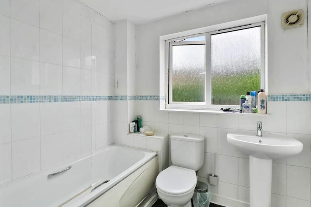 Additional image 11 of Bardsley Close, Colchester CO4