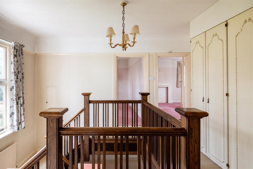 Additional image 21 of Shirley Hills Road, Croydon