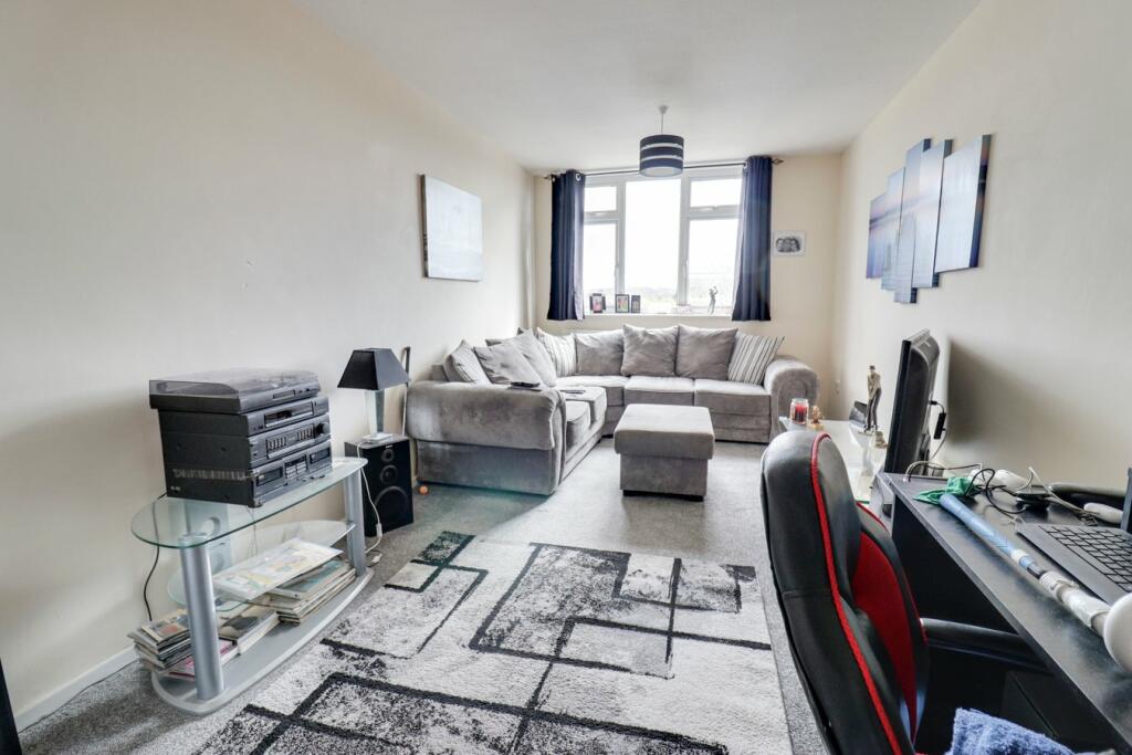 Additional image 2 of Longbanks, Harlow, Harlow, CM18