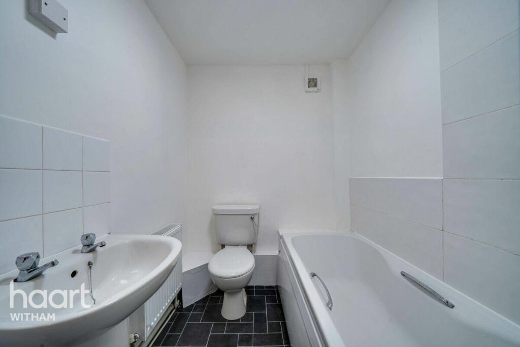 Additional image 7 of St Nicholas Close, Witham