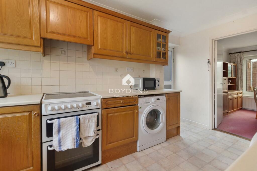 Additional image 7 of Mallard Close, Layer-de-la-Haye, Colchester