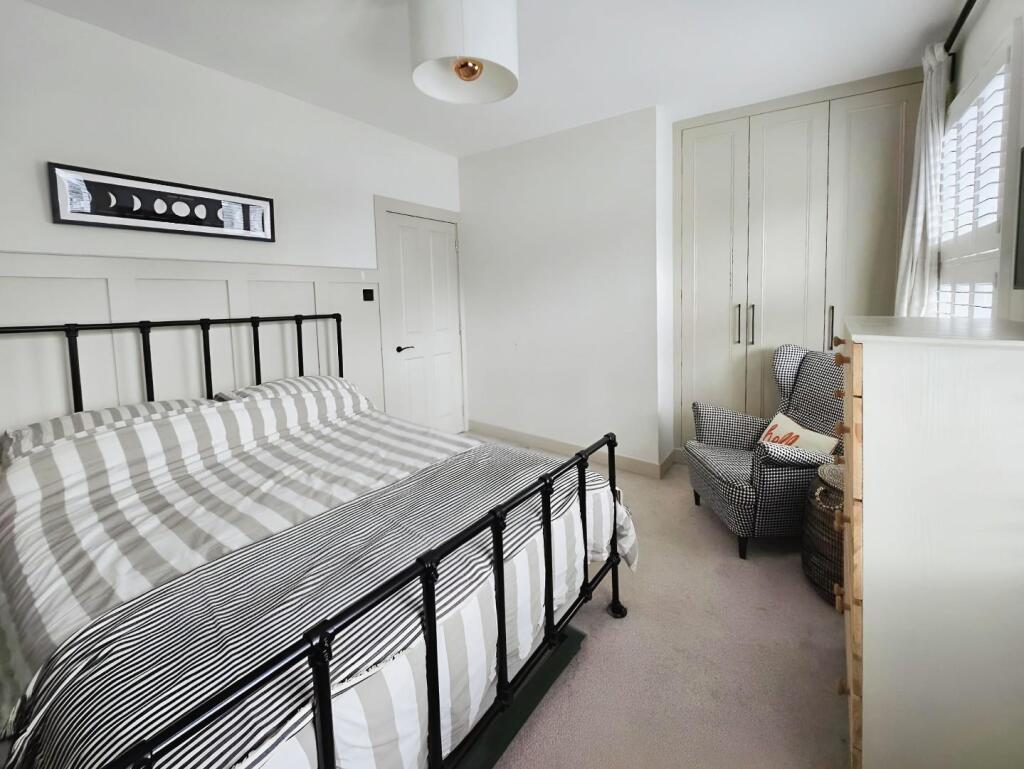 Additional image 13 of Beddington Lane, Beddington