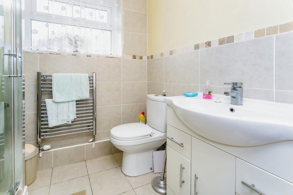 Additional image 11 of Auckland Road, Caterham, Surrey, CR3