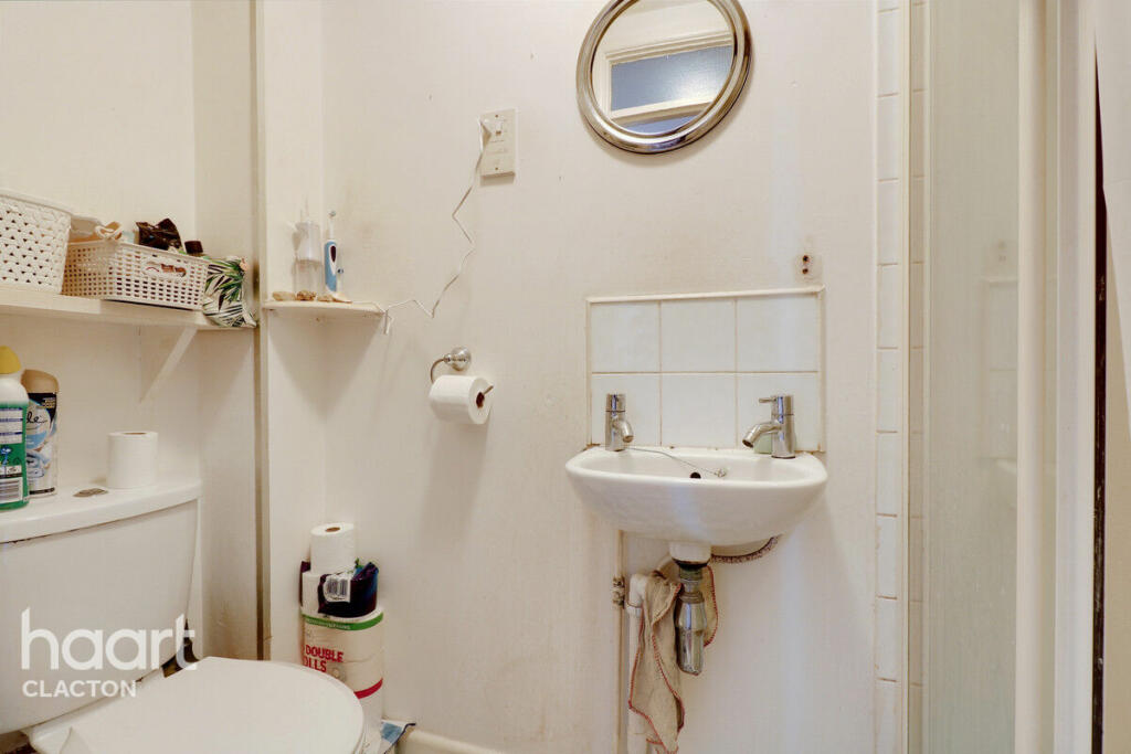 Additional image 6 of Marine Parade East, CLACTON-ON-SEA