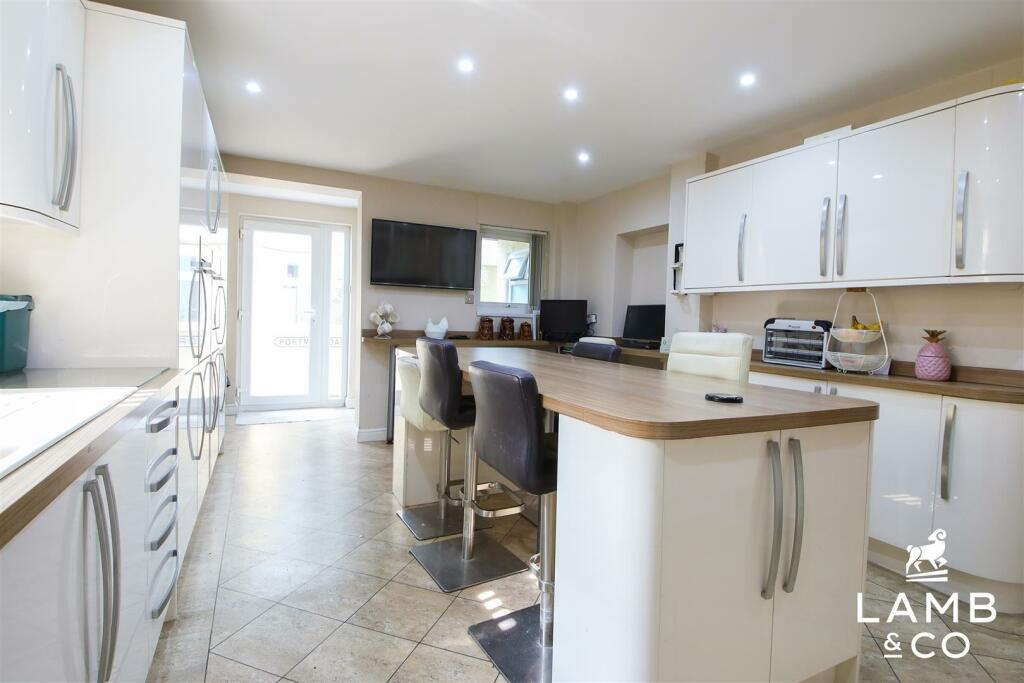 Additional image 9 of Albany Gardens West, Clacton-On-Sea