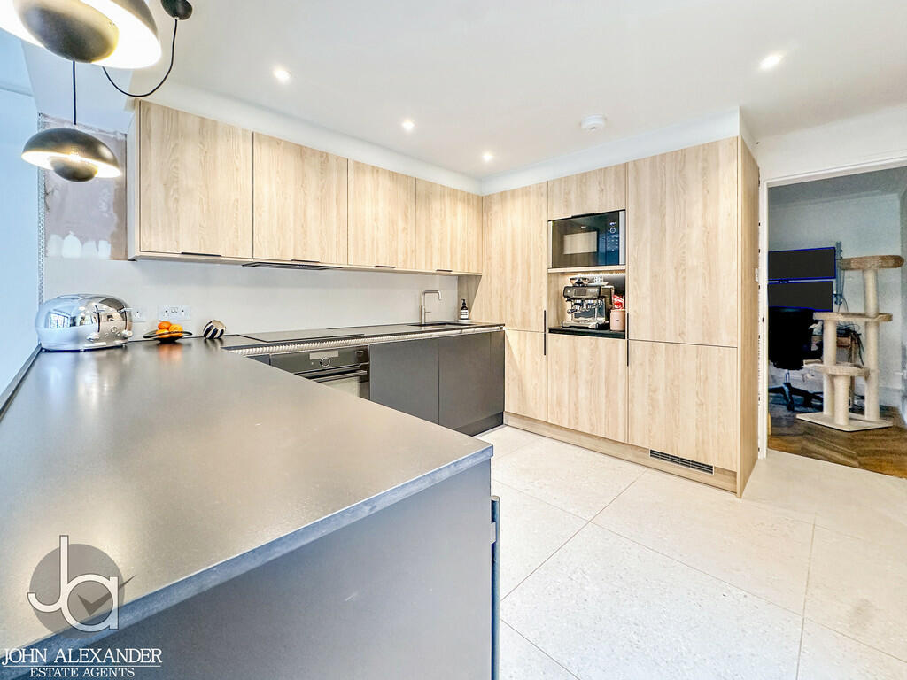 Additional image 22 of Upper Street, Higham