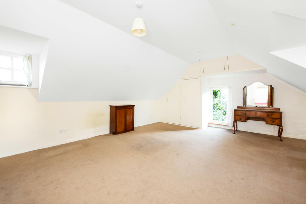 Additional image 10 of Pampisford Road, South Croydon