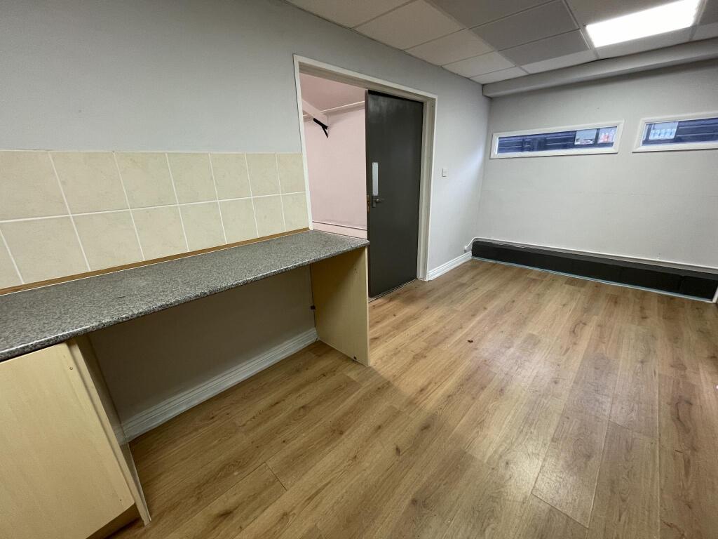 Additional image 9 of Ongar