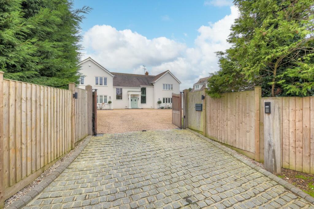 Additional image 25 of Wheelers Hill, Little Waltham, Chelmsford