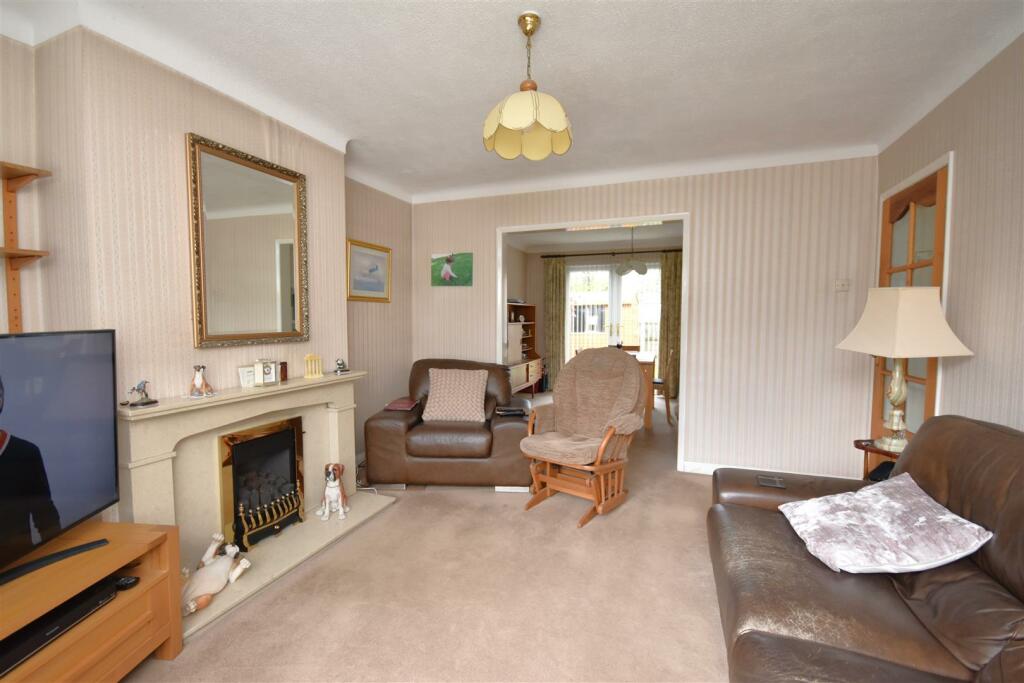 Additional image 5 of Meadow Lane, Willaston, Neston