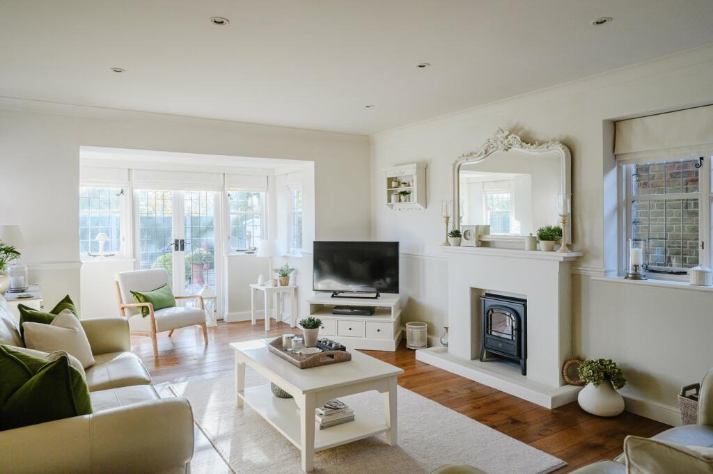 Additional image 11 of Whitby Avenue, Ingrave, Brentwood, CM13