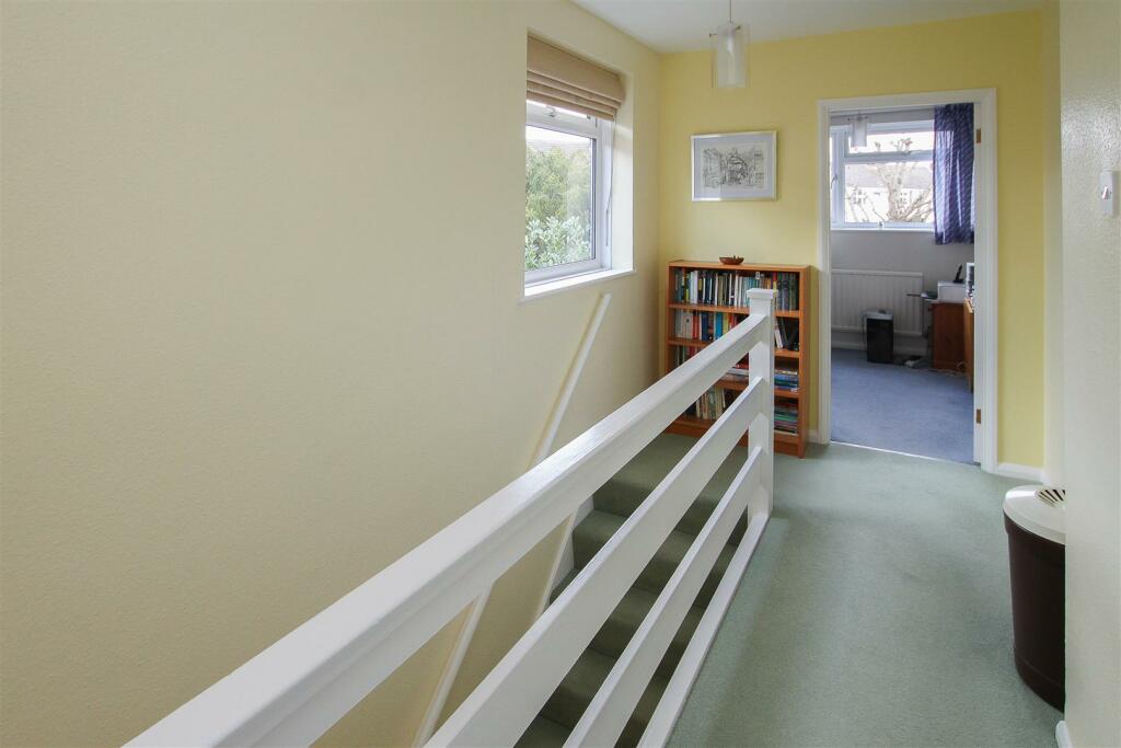 Additional image 11 of Kiln Field, Hook End, Brentwood