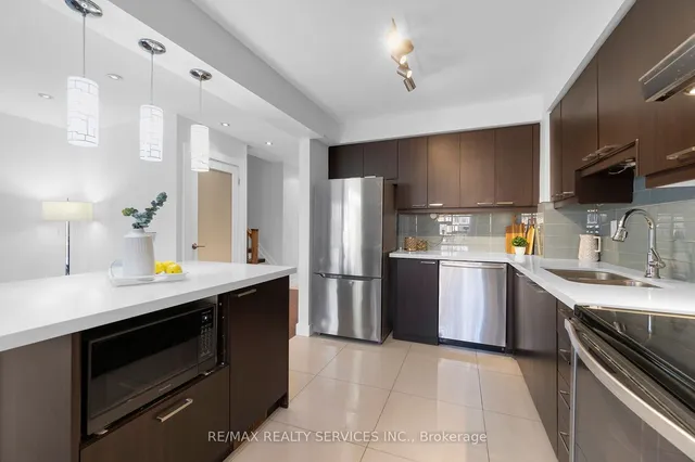 Additional image 9 of 6 Morley Cres