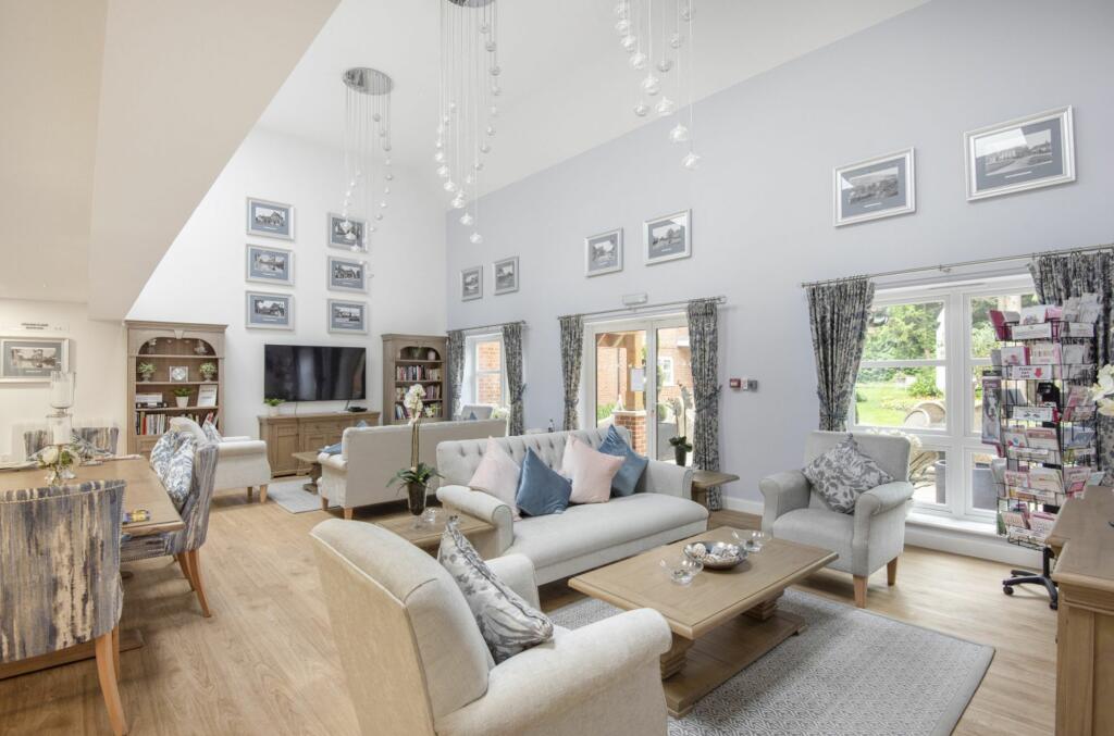 Additional image 11 of Langton House, Westhall Road, Warlingham CR6 9HF