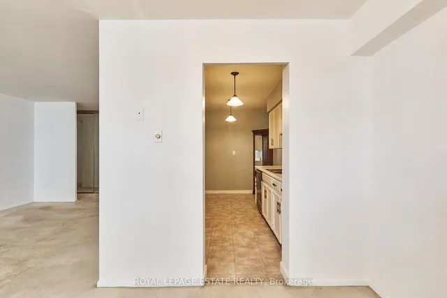 Additional image 9 of 3420 Eglinton Ave Unit 704