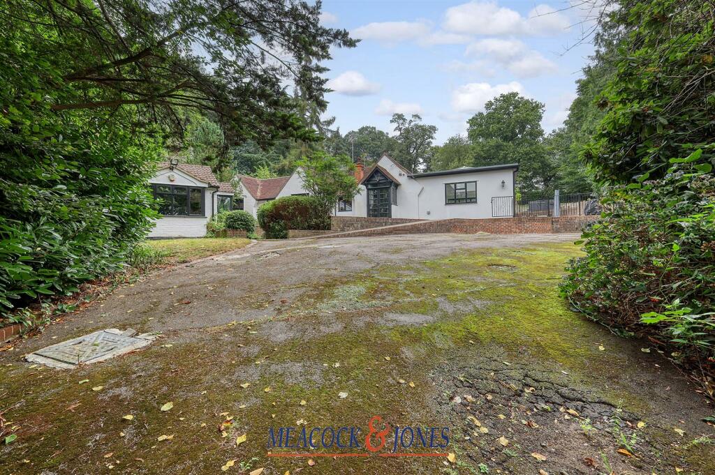 Additional image 31 of Weald Road, South Weald, Brentwood