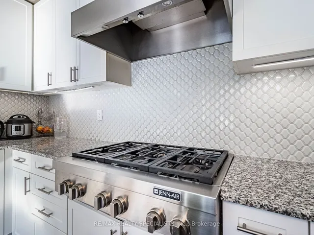 Additional image 21 of 10 VINEYARD Dr