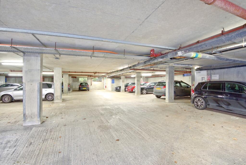Additional image 16 of Hart Street, Brentwood, Essex, CM14