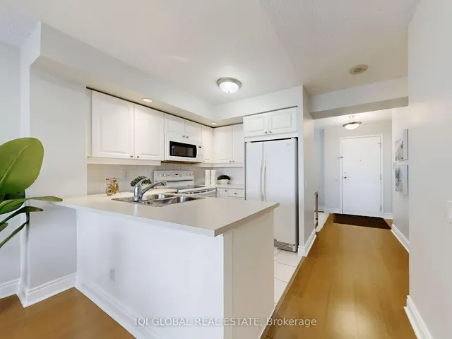 Additional image 8 of 5 Northtown Way Unit 1304