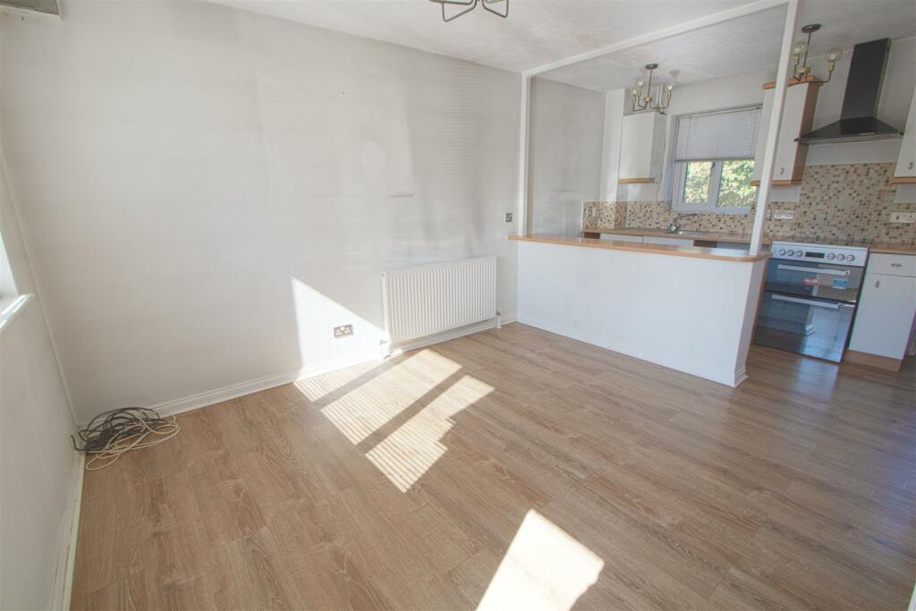 Additional image 4 of Lampern Crescent, Billericay