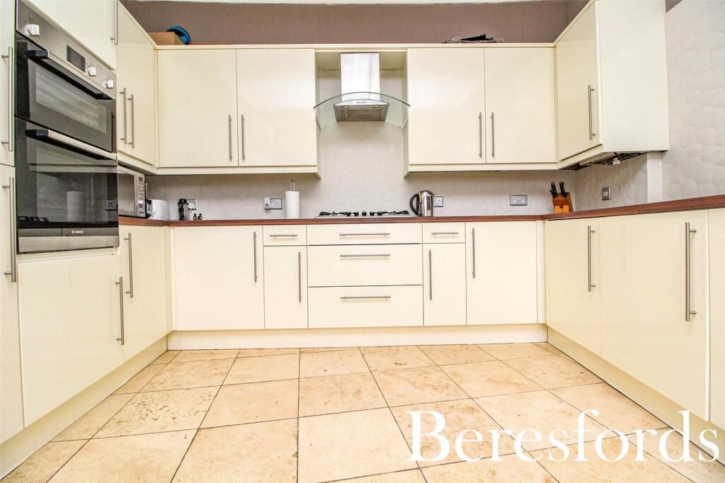 Additional image 4 of Thorndon Park, Ingrave, CM13