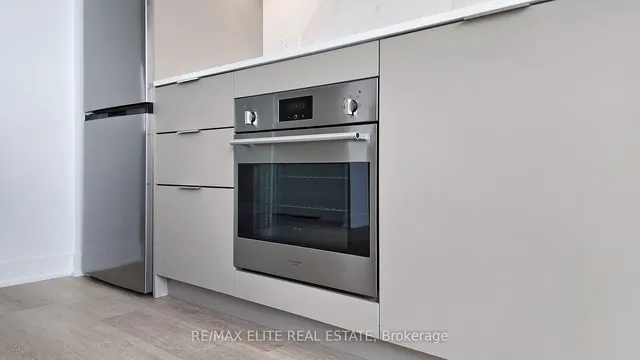 Additional image 14 of 36 Zorra St Unit 2507