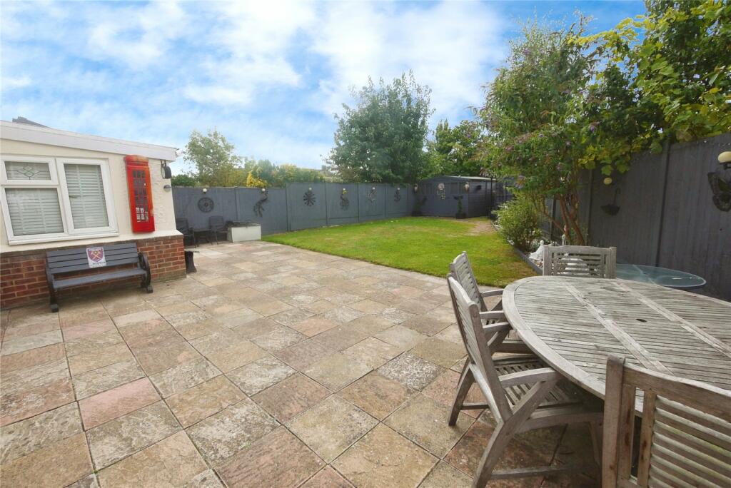 Additional image 17 of Danes Way, Pilgrims Hatch, Brentwood, Essex, CM15