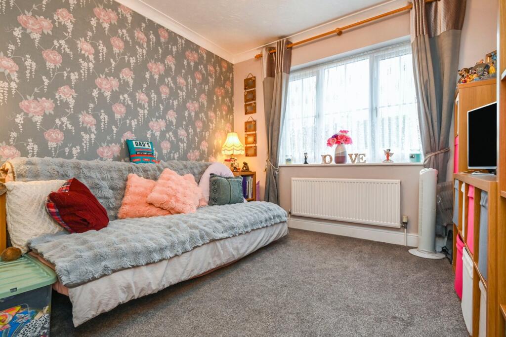 Additional image 15 of Colchester Road, Lawford, Manningtree, CO11