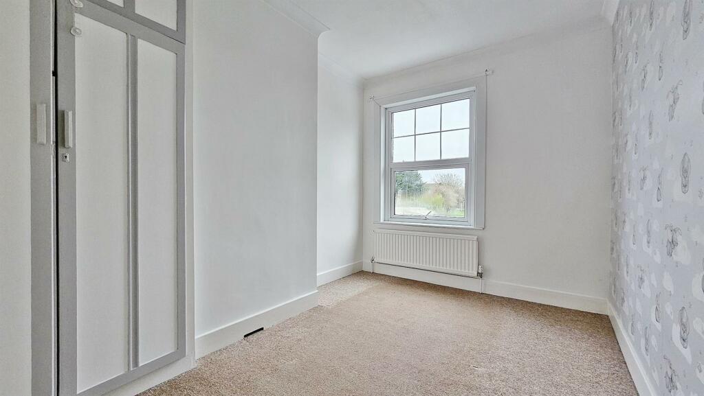 Additional image 12 of Kirby Road, Walton On The Naze