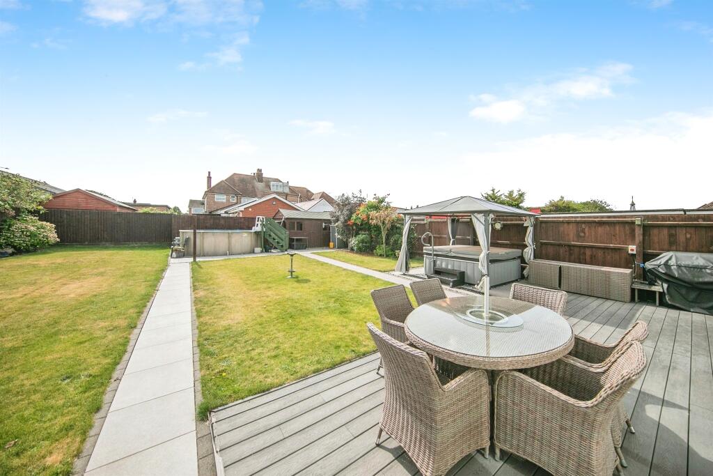 Additional image 15 of Colchester Road, Holland-On-Sea, Clacton-On-Sea