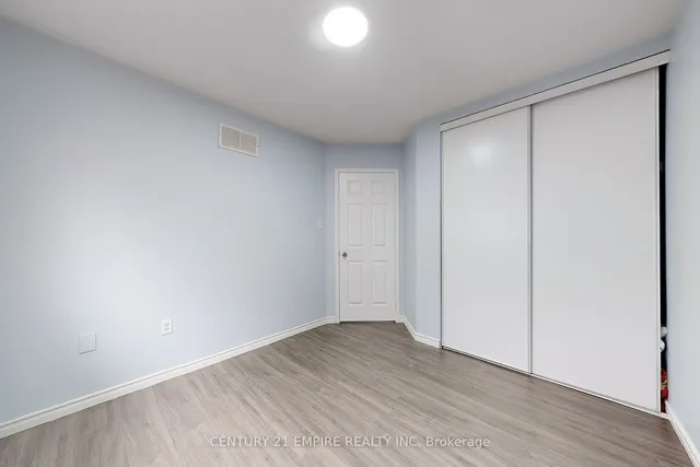 Additional image 26 of 52 Brower Crt