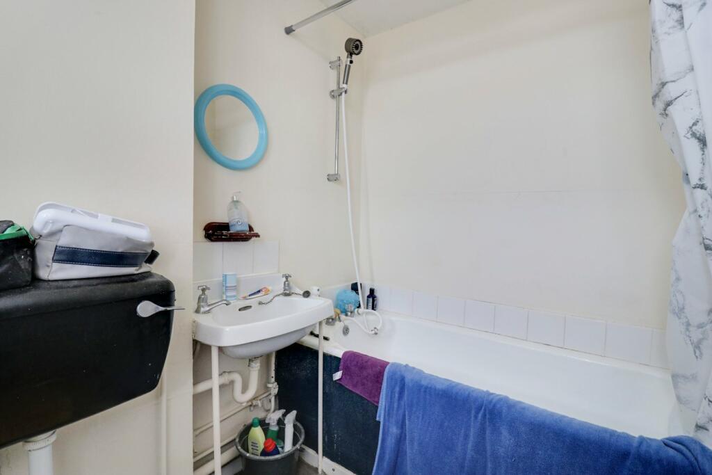 Additional image 7 of Longbanks, Harlow, Harlow, CM18