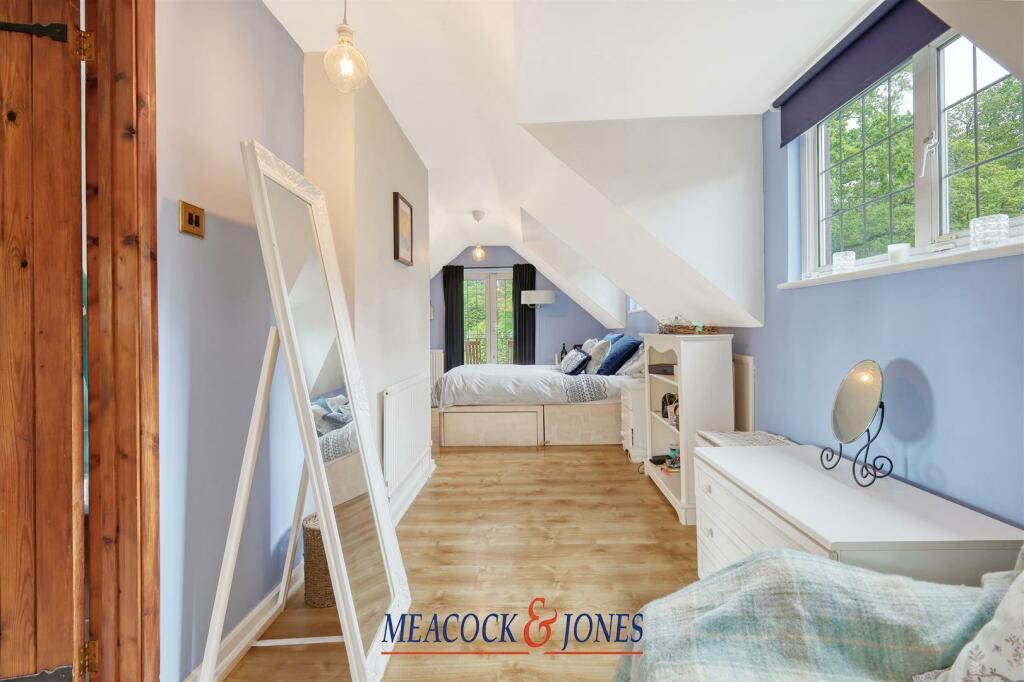 Additional image 23 of Mores Lane, Pilgrims Hatch, Brentwood