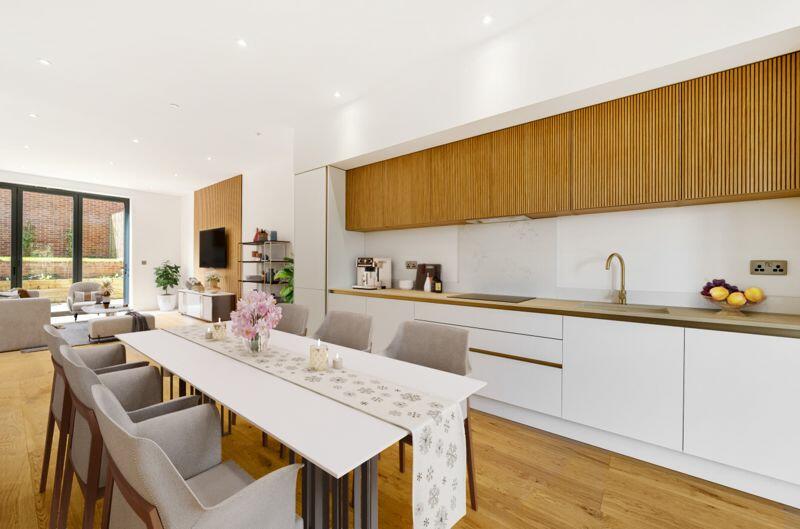 Additional image 18 of Maplehurst Square, The Grove, Coulsdon