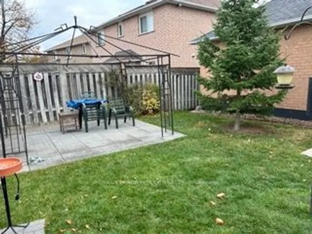 Additional image 32 of 165 Cresthaven Rd