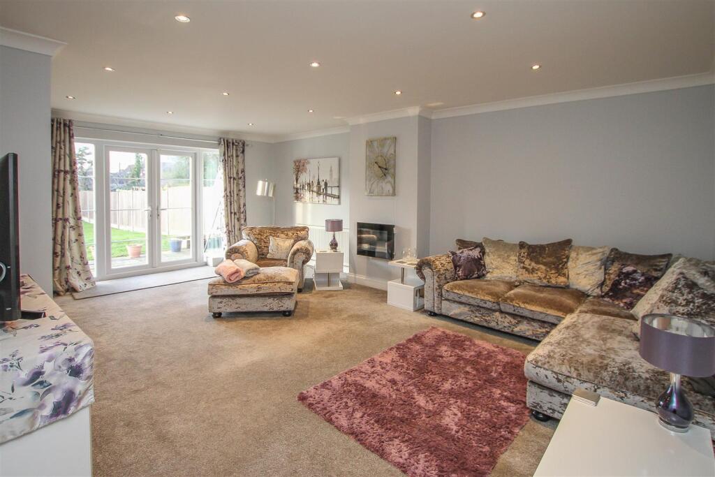 Additional image 26 of Harpers Lane, Doddinghurst, Brentwood